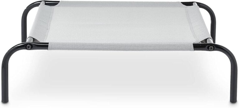 Amazon Basics - Perro Cama elevada refrescante para mascotas, Large, 130 x 80 x 19 cm (L x An x Al), Gris