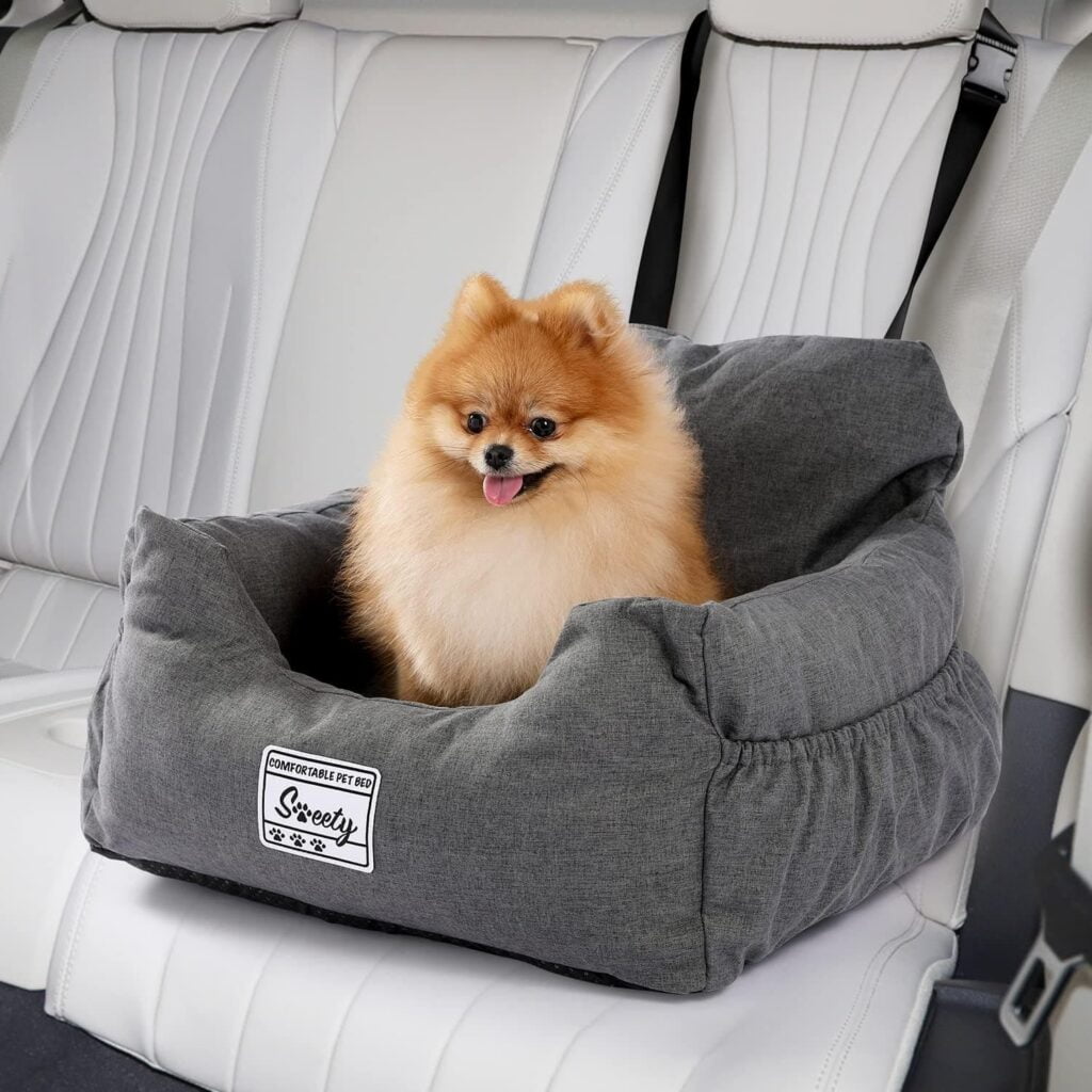 PETEPELA Asiento de coche para perros con cinturón de seguridad estable, suave para perros, resistente al agua, antideslizante, para perros pequeños y medianos, color gris
