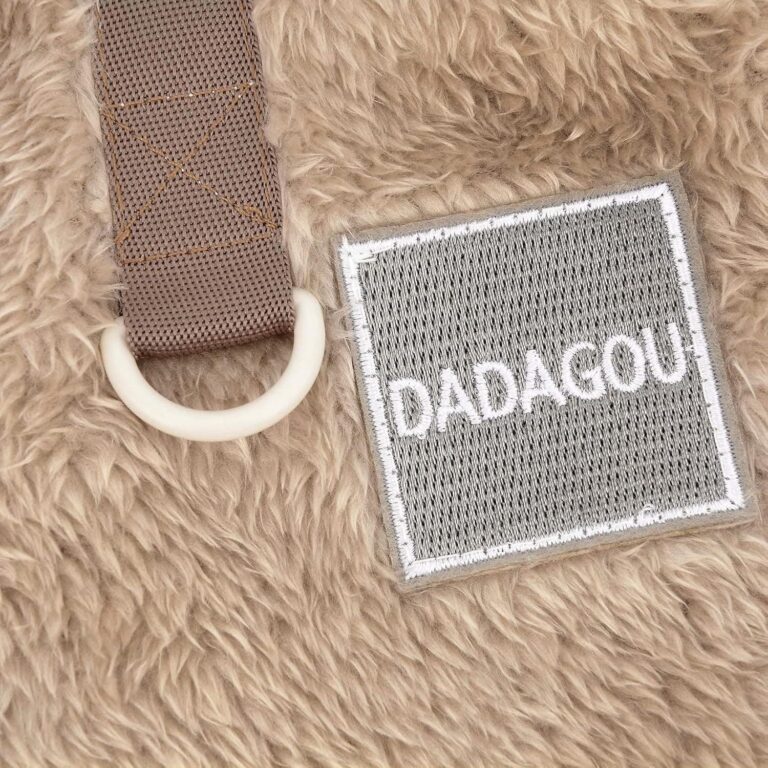 Zunea Abrigo Chaqueta para Perros Pequeños Invierno Ropa de Forro Polar Cálida Suave Mullida Jerséis para Cachorros con Anillo en D para Arnés Correa Ropa para Mascotas Chihuahua Gatos Marrón S